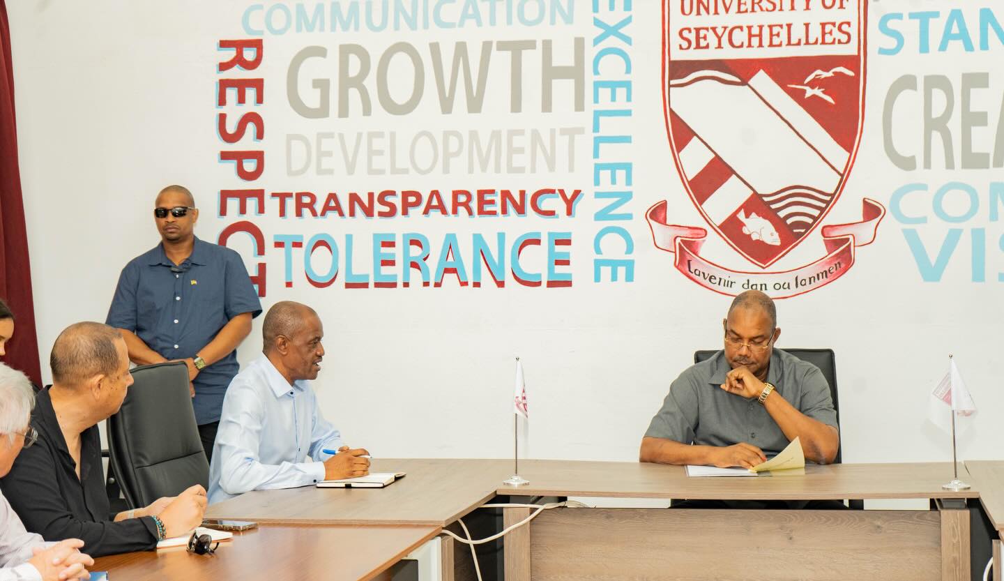 Visit by the President of the Republic of Seychelles His Excellency Dr. Patrick Herminie 16