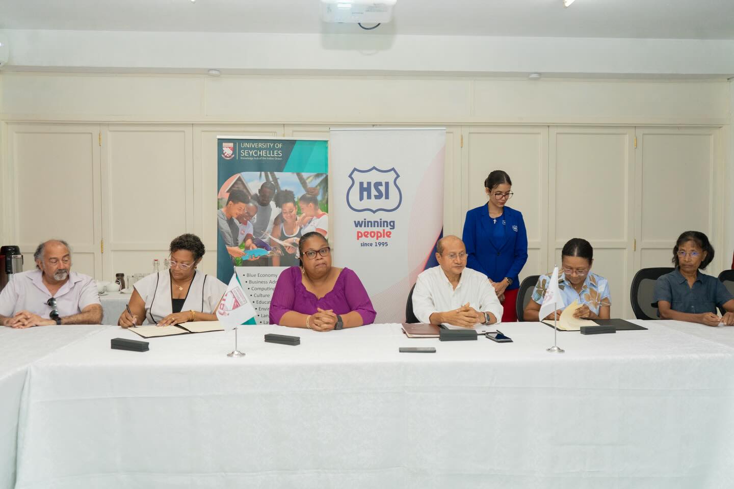 MoU signing with HSI and S4S (5)