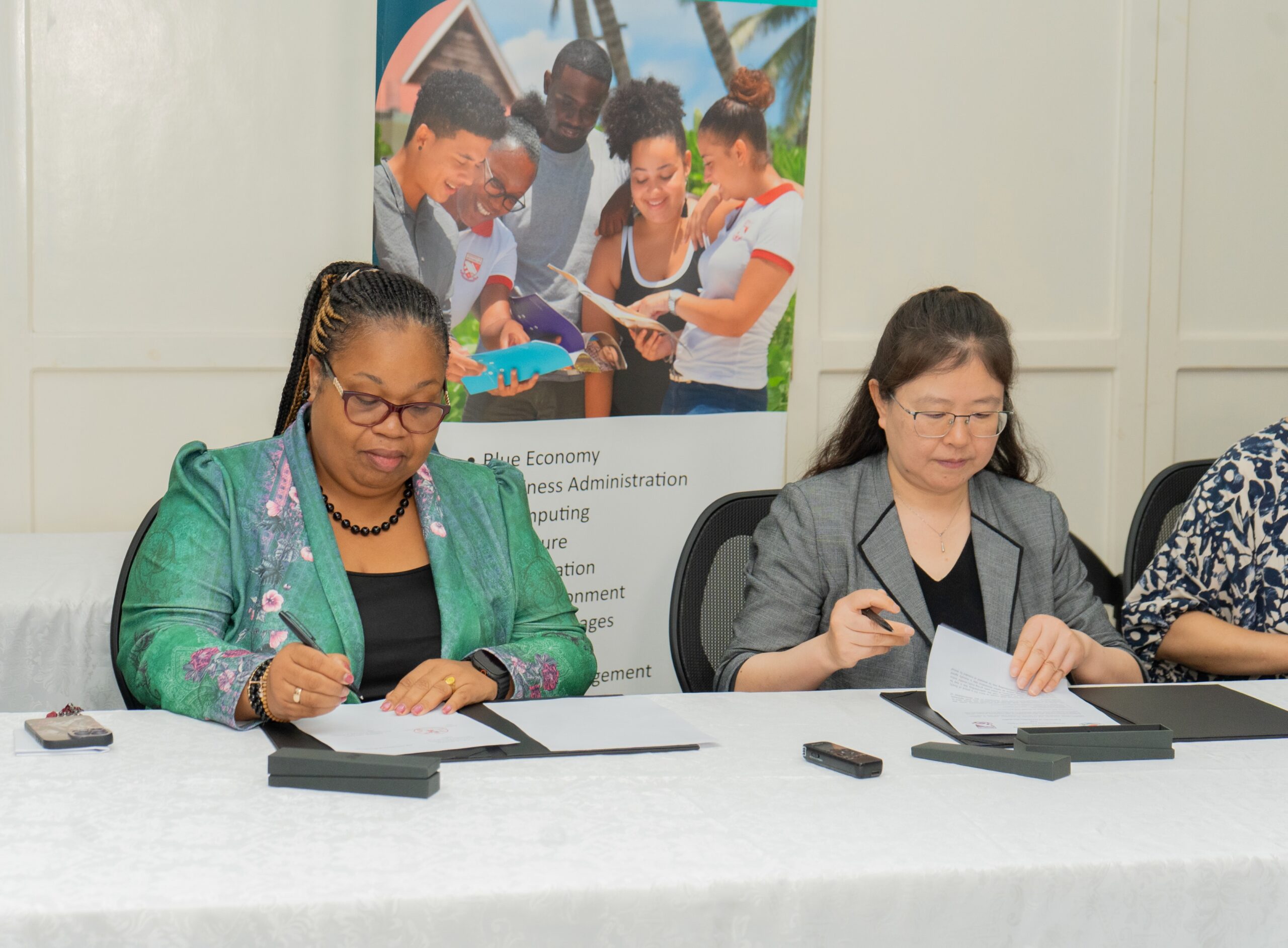 UniSey Signs MoU with Shanghai Ocean University to Strengthen Academic Collaboration (2)
